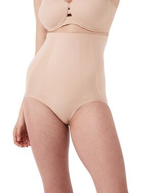 NEW Spanx SPANXsculpt™ OnCore High-Waisted Brief Sz M